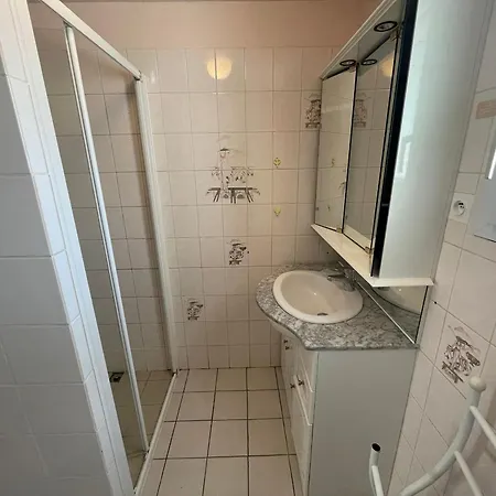 Hébergement de vacances Maison Familiale Au Cœur Des Pins Avec Jardin, Proche Plage, Animaux Acceptés, 700m De La Côte. - Fr-1-22-363
